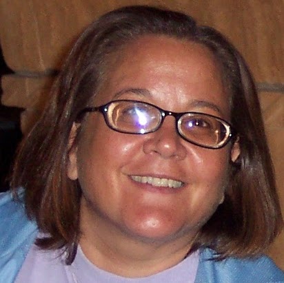Theresa Lang Photo 7