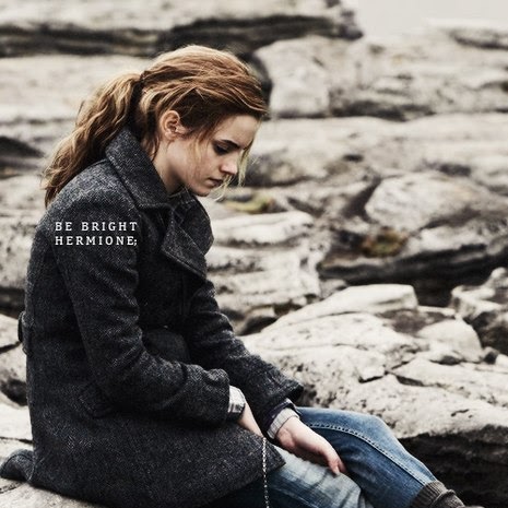 Julie Riddle Photo 21