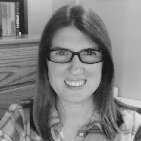 Laura Adams Photo 16