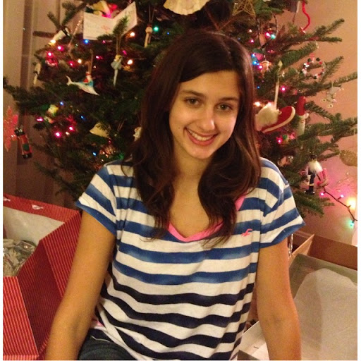 Julia Hunter Photo 11
