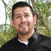 Daniel Cisneros Photo 34
