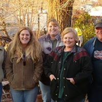 Julie Harden Photo 16