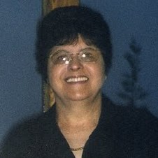 Victoria Perkins Photo 29