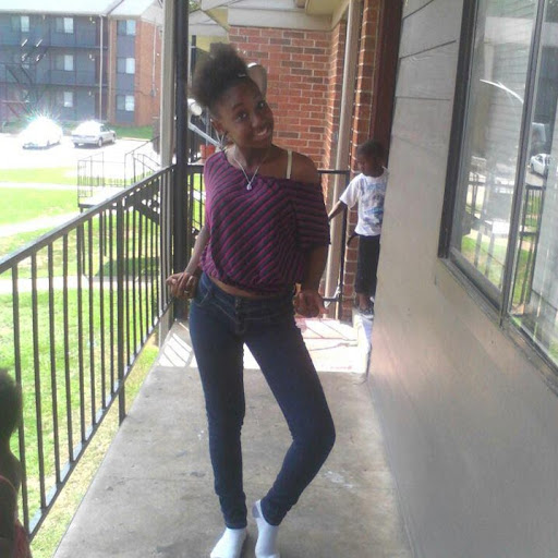 Geraldine Mcneil Photo 15