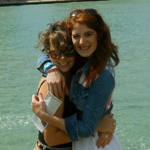 Rachel Gordon Photo 18