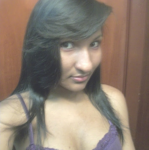 Vanessa Salinas Photo 14
