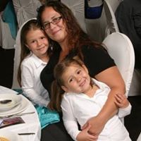 Sandra Toth Photo 15