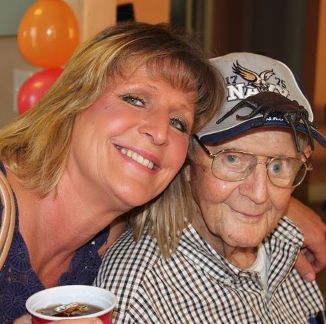 Susan Leach Photo 30