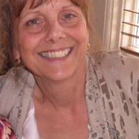 Laurie Cummings Photo 29