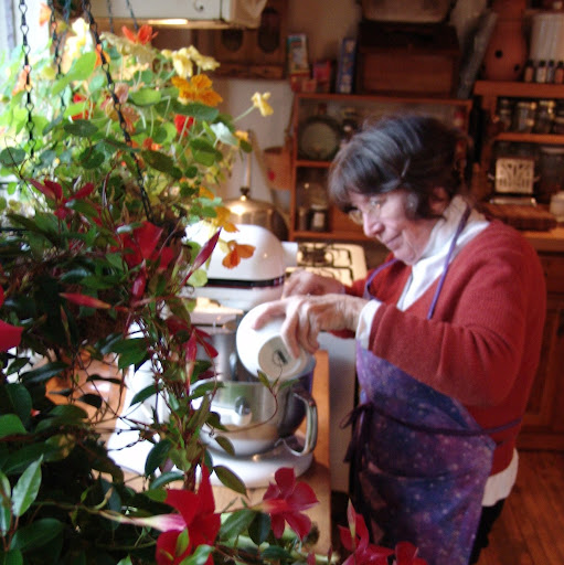 Linda Kelley Photo 25