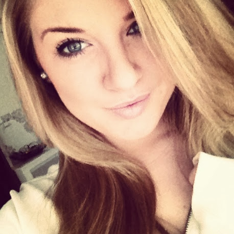 Kaitlyn Robinson Photo 9