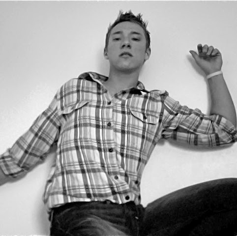 Stephen Phillips Photo 54