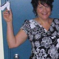 Renee Strong Photo 12