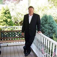 Joe Hendrickson Photo 37