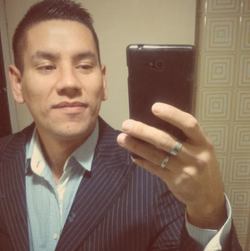 Adrian Benitez Photo 16