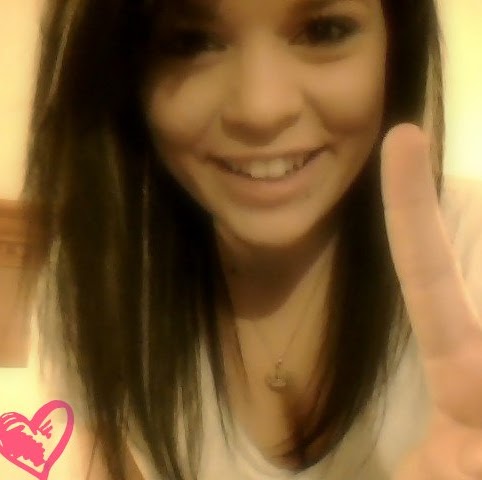 Brittany Lucas Photo 15