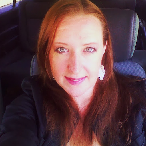 Regina Reed Photo 20