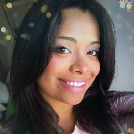 Claudia Smith Photo 9