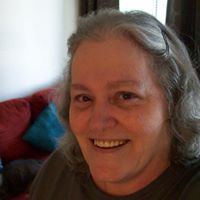 Vickie Holmes Photo 27