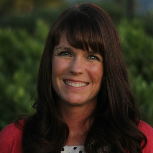 Joanna Smith Photo 14