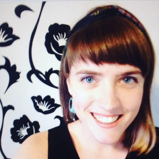 Stephanie Morrow Photo 10