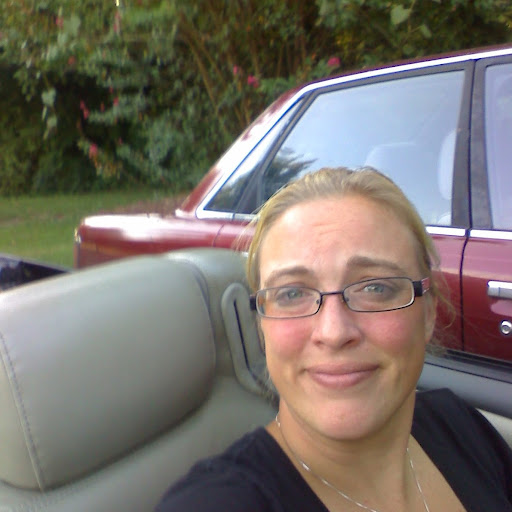 Janet Lyons Photo 29