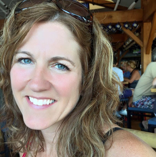 Michelle Clifford Photo 26