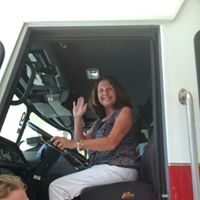 Julie Hiers Photo 12