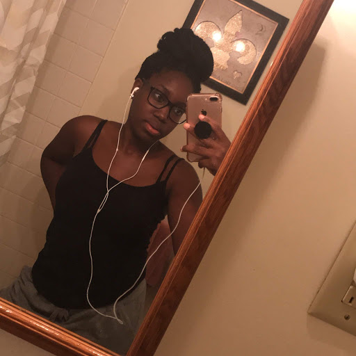 Karla Roberts Photo 10