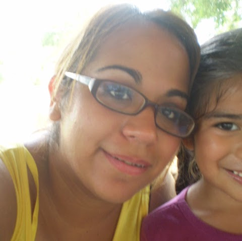 Vanessa Cruz Photo 17