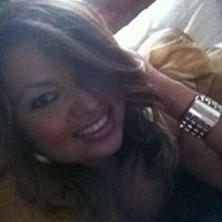Sandra Henriquez Photo 23