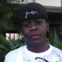 Harry Charles Photo 41