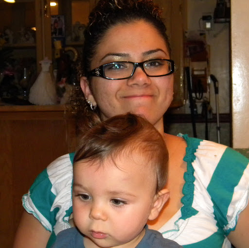 Christine Diaz Photo 14