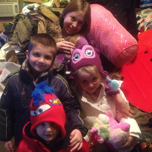 Larry Cable Photo 15