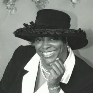 Anita Jones Photo 20
