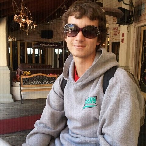 Robbie Simmons Photo 6