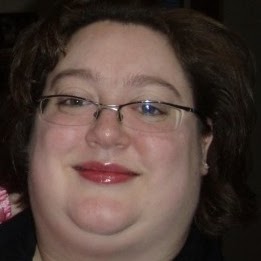 Tara Wood Photo 20