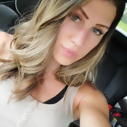Elizabeth Swift Photo 37