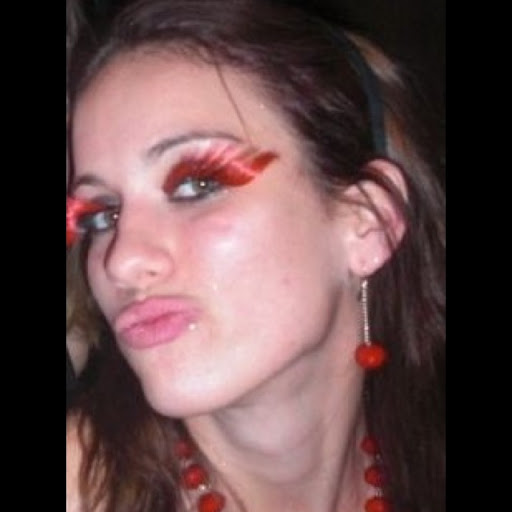 Stephanie Wyatt Photo 18