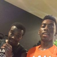 Khristian Roberts Photo 4