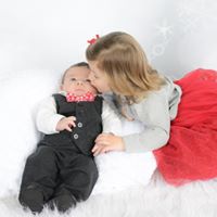 Kristin Schaffer Photo 16