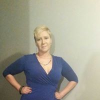 Renee Gonzalez Photo 16