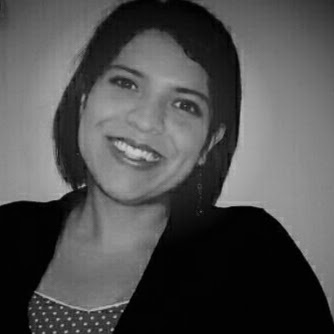 Ana Ulloa Photo 15
