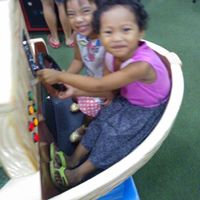 Mary Capellan Photo 9