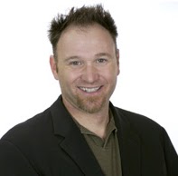 Colin Sims Photo 28