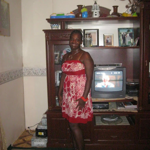 Michelle Cleland Photo 6