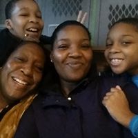 Joy Garrett Photo 13