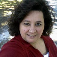 Nancy Santos Photo 6