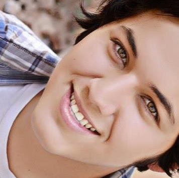 Sergio Ochoa Photo 8