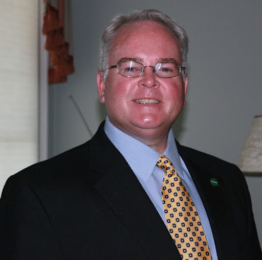 Dennis Lynch Photo 10